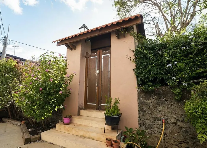 Casabonaventura - House Near Etna